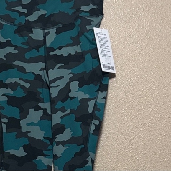 BUYERS BEWARE FAKE TAG PLACEMENT VS AUTHENTIC - Picture 14 of 16